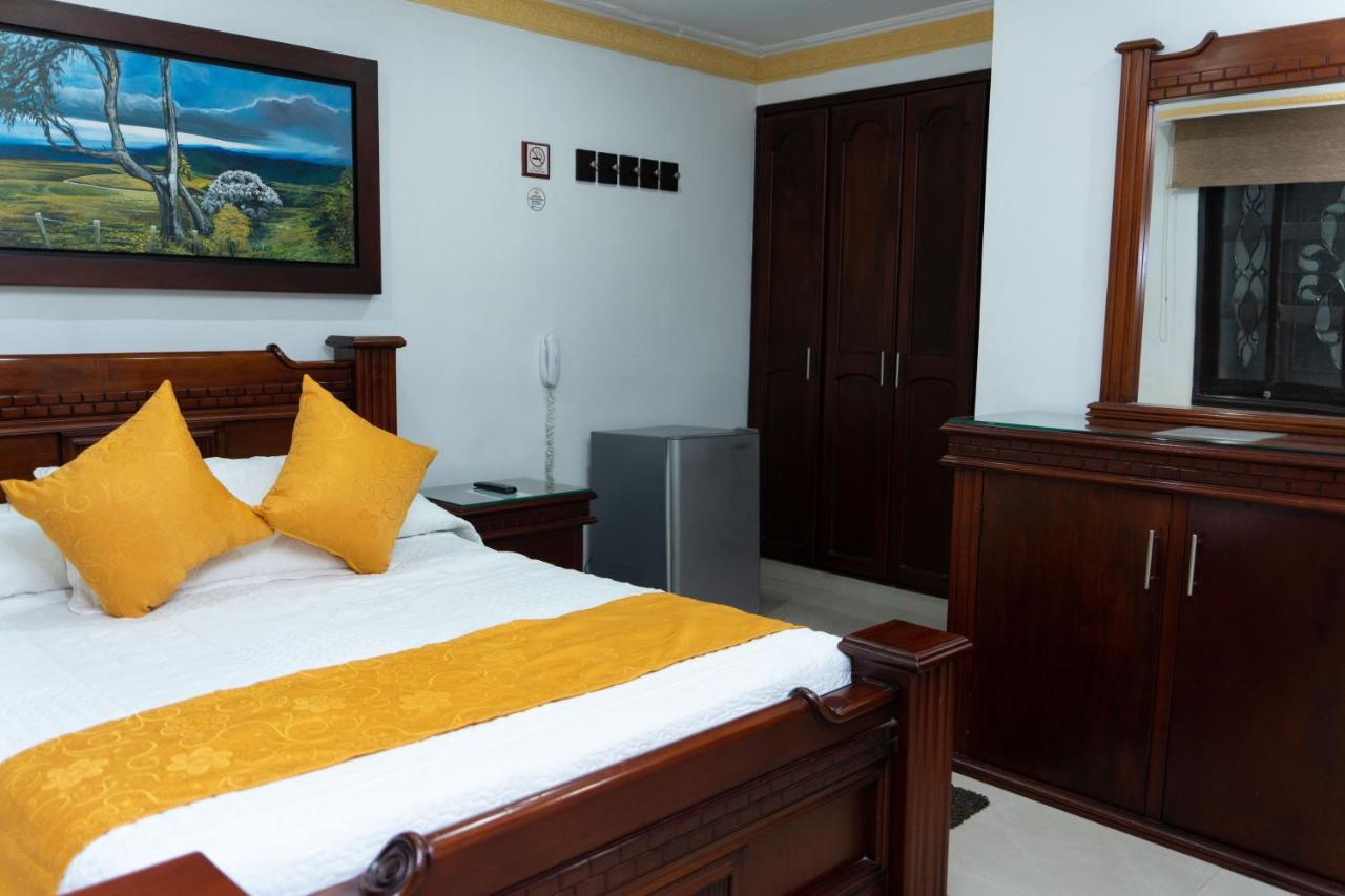 Hotel Aires Del Quindio Armenia エクステリア 写真