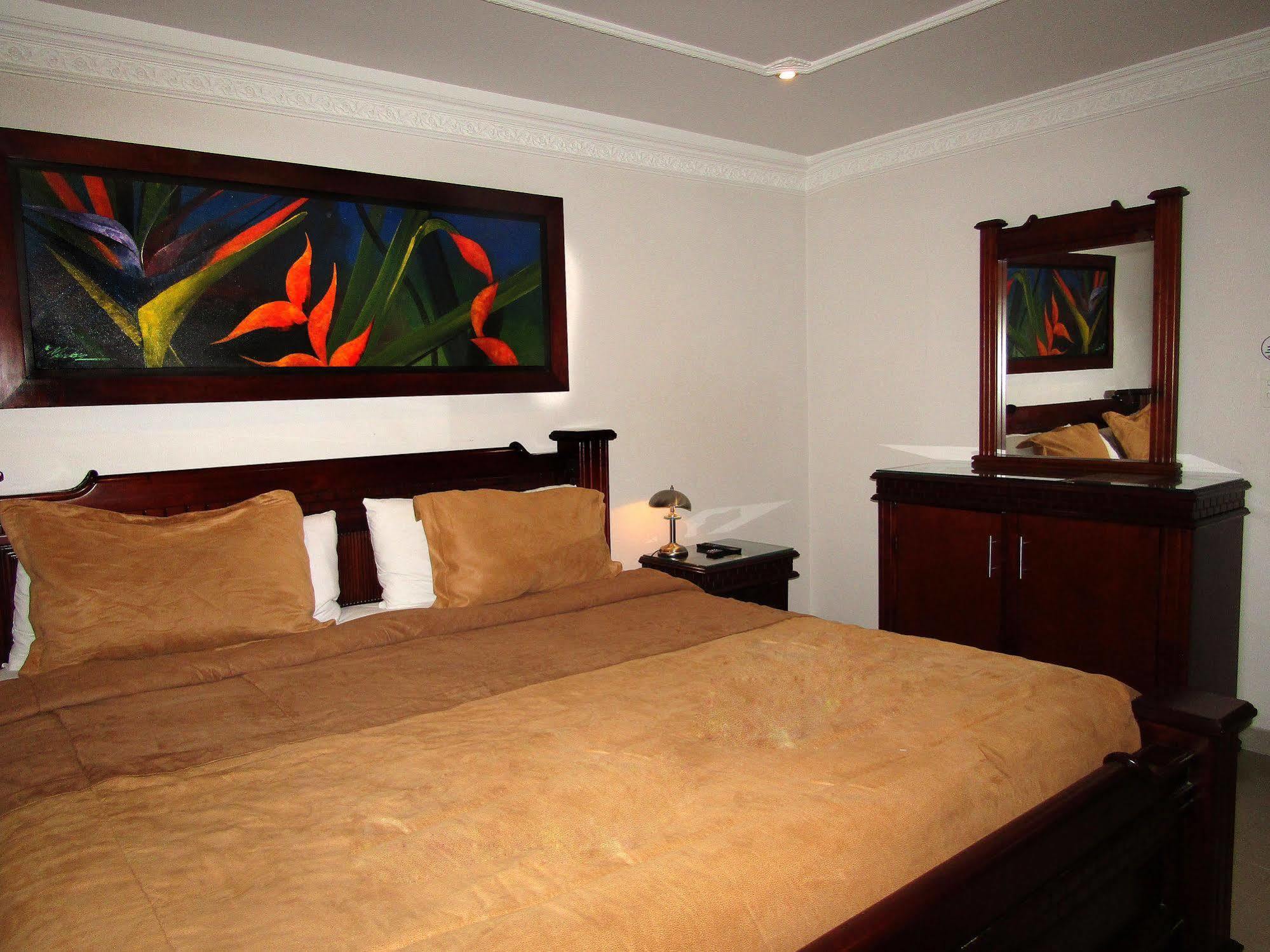 Hotel Aires Del Quindio Armenia エクステリア 写真